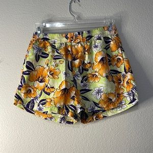 URBAN OUTFITTERS SUMMER BEACH SHORTS